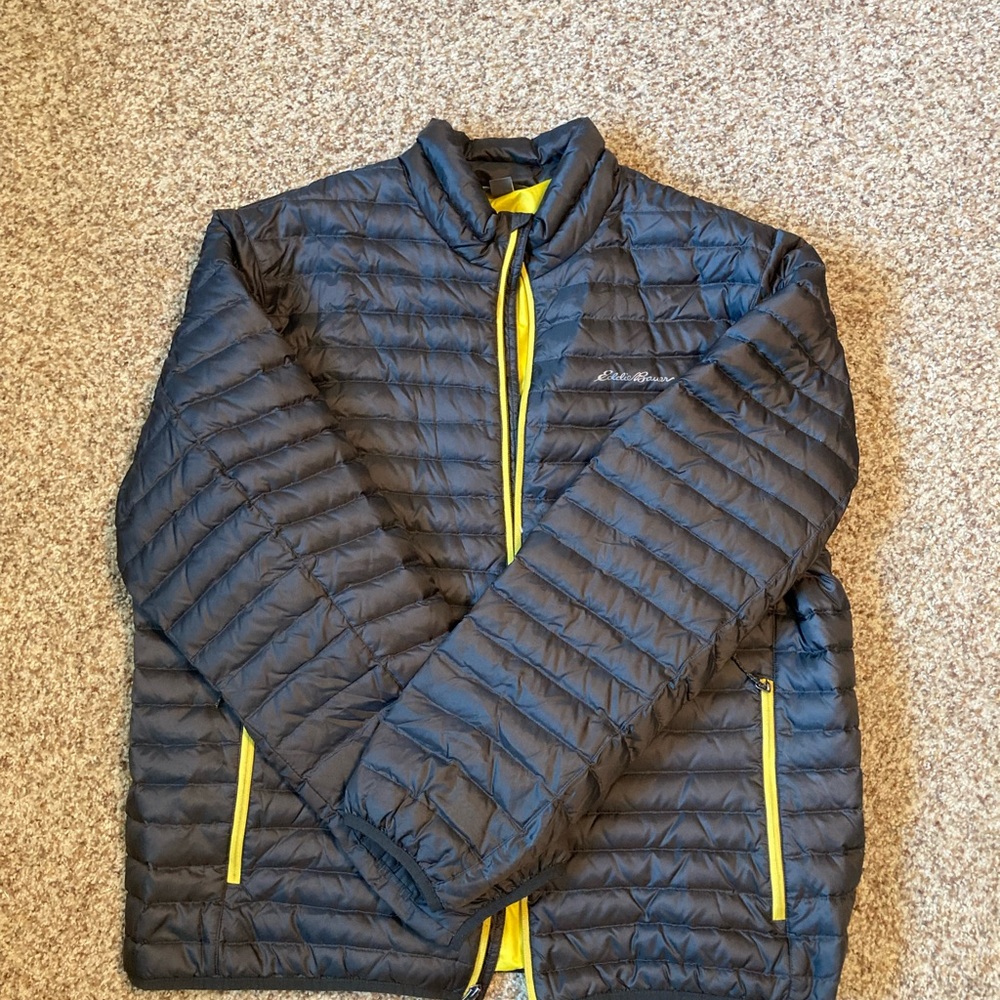 Men Eddie Bauer Light Down Jacket in Grey and Yellow - Size XL